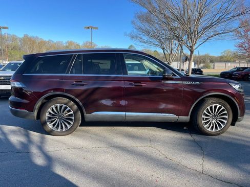 Used 2022 Lincoln Aviator Reserve w/ Elements Package Plus image 9