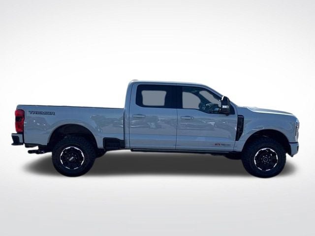 New 2026 Ford F250 Platinum w/ Tremor Off-Road Package AWD/4WD image 7