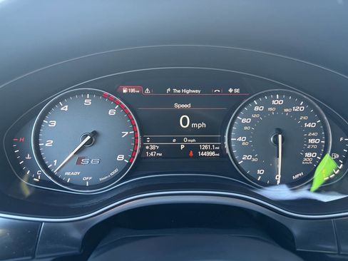 Used 2018 Audi S6 Premium Plus image 14