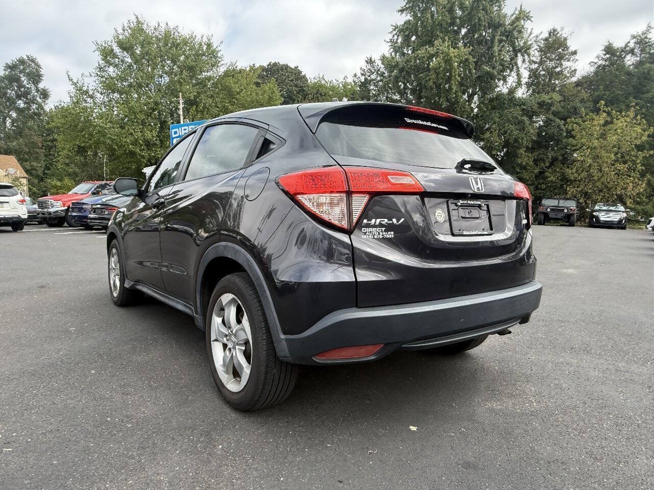 Used 2017 Honda HR-V LX image 7