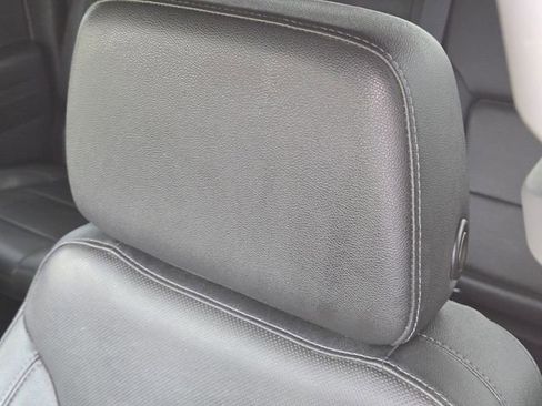 Used 2022 GMC Sierra 1500 SLT RWD image 15