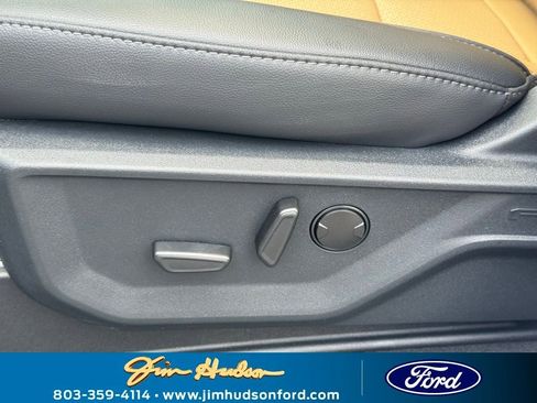 New 2025 Ford F350 Lariat w/ Lariat Ultimate Package image 14