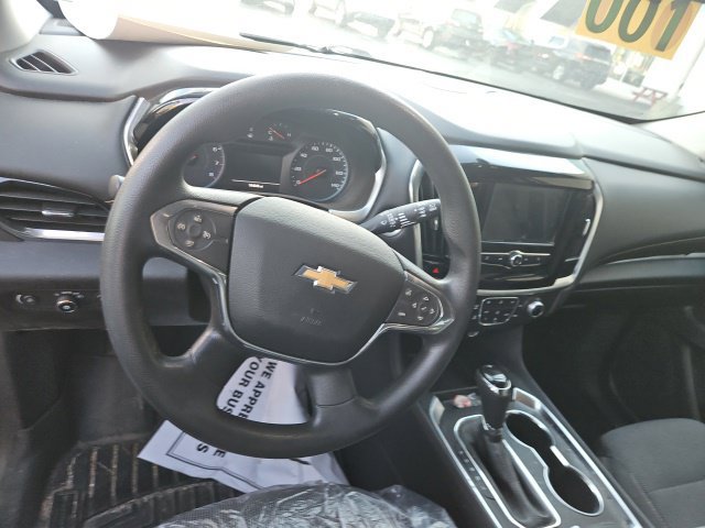 Used 2018 Chevrolet Traverse LS FWD image 11
