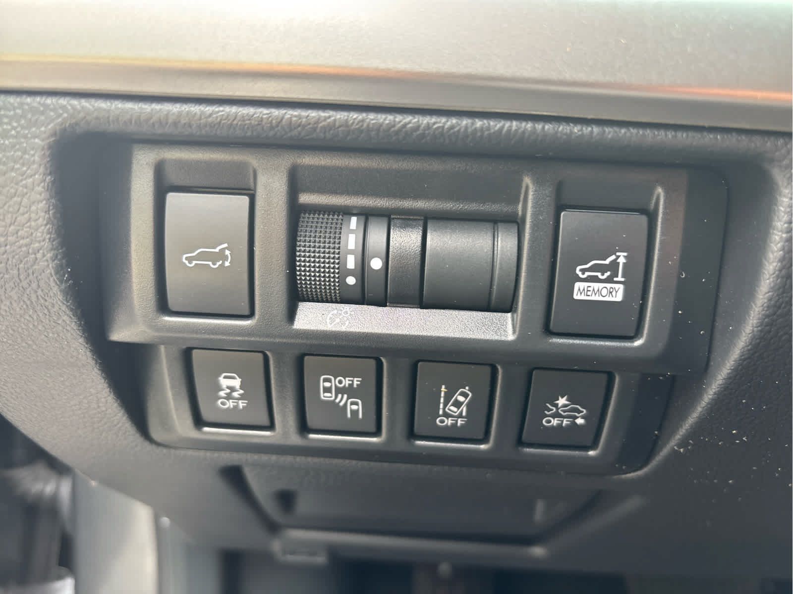 Used 2018 Subaru Outback 2.5i Limited AWD/4WD image 22