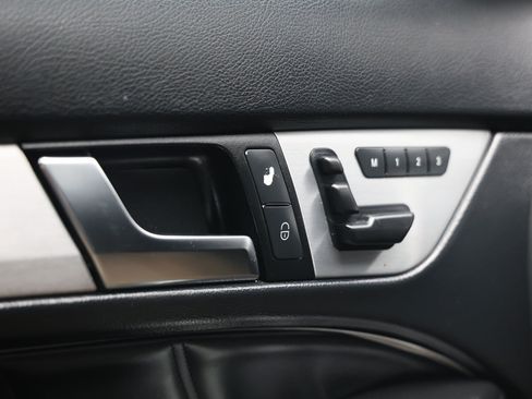 Used 2012 Mercedes-Benz C 63 AMG Coupe image 50