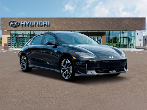 New 2025 Hyundai Ioniq 6 SEL image 11