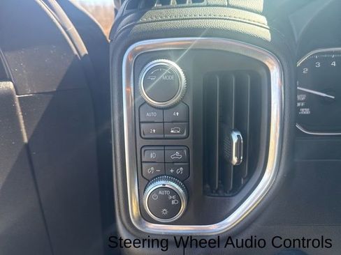 Used 2020 GMC Sierra 1500 Elevation w/ Elevation Convenience Package AWD/4WD image 18
