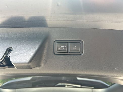 Used 2024 Hyundai Santa Fe Limited FWD image 33