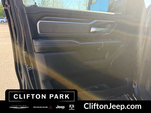 Used 2019 RAM 1500 Big Horn AWD/4WD image 10