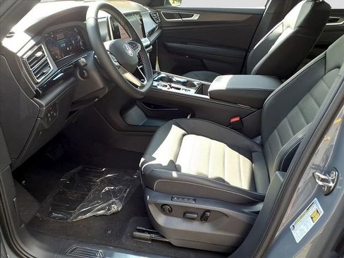 New 2025 Volkswagen Atlas Cross Sport SEL AWD/4WD image 10