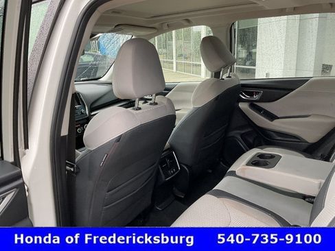 Used 2019 Subaru Forester Premium AWD/4WD image 29