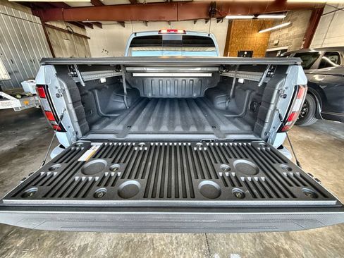 New 2026 Nissan Frontier PRO-4X w/ Pro-4x Convenience Package AWD/4WD image 20
