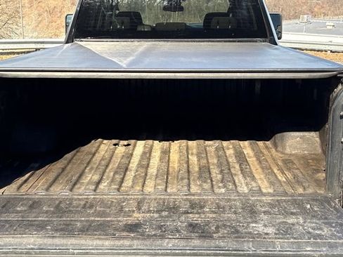 Used 2024 Chevrolet Silverado 3500 W/T image 8