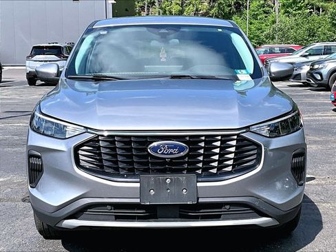 Used 2023 Ford Escape Active w/ Tech Pack #2 AWD/4WD image 2