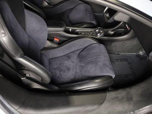 Used 2017 McLaren 570S Coupe RWD image 21