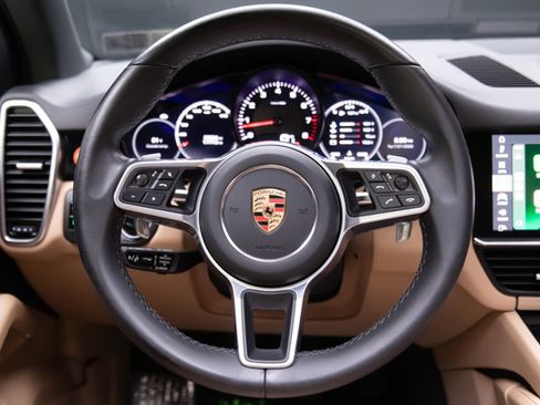 Used 2021 Porsche Cayenne AWD/4WD image 66