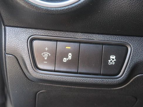 Used 2022 Kia Forte GT-Line image 29