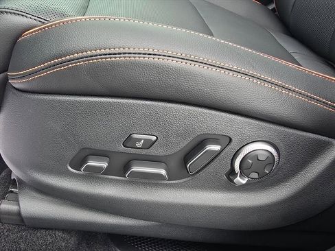 New 2026 Genesis GV70 3.5T Sport Advanced image 13