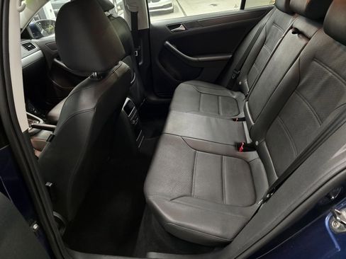 Used 2012 Volkswagen Jetta SEL image 26