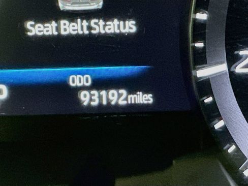 Used 2021 Toyota Highlander XLE FWD image 14
