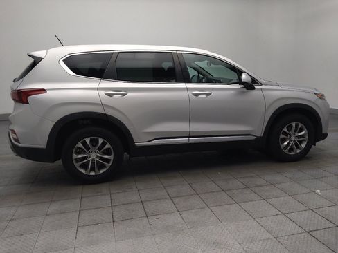 Used 2020 Hyundai Santa Fe SE FWD image 10