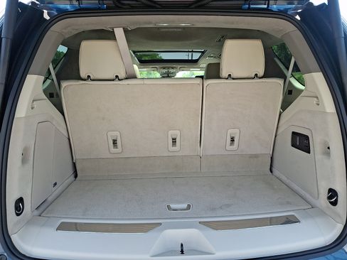 Certified 2026 Cadillac Escalade Platinum Sport AWD/4WD image 29