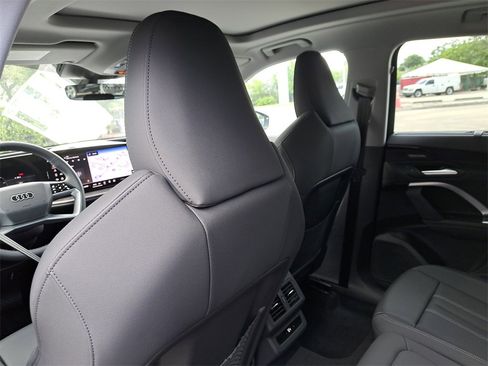 New 2025 Audi Q5 2.0T Premium Plus image 26