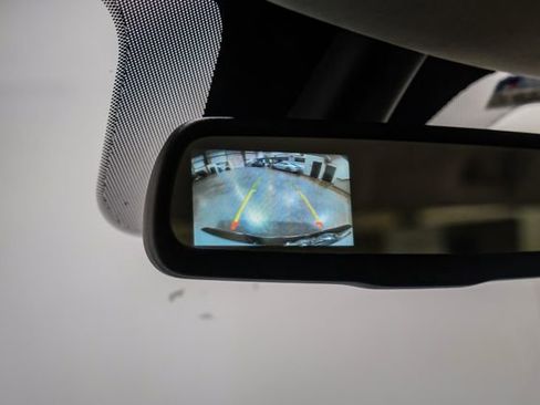 Used 2018 RAM 1500 Tradesman w/ Power & Remote Entry Group image 28