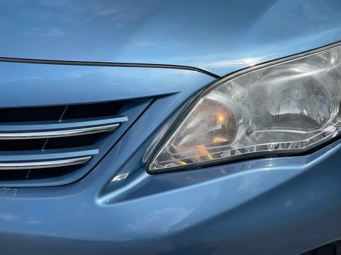 Used 2013 Toyota Corolla LE FWD image 19