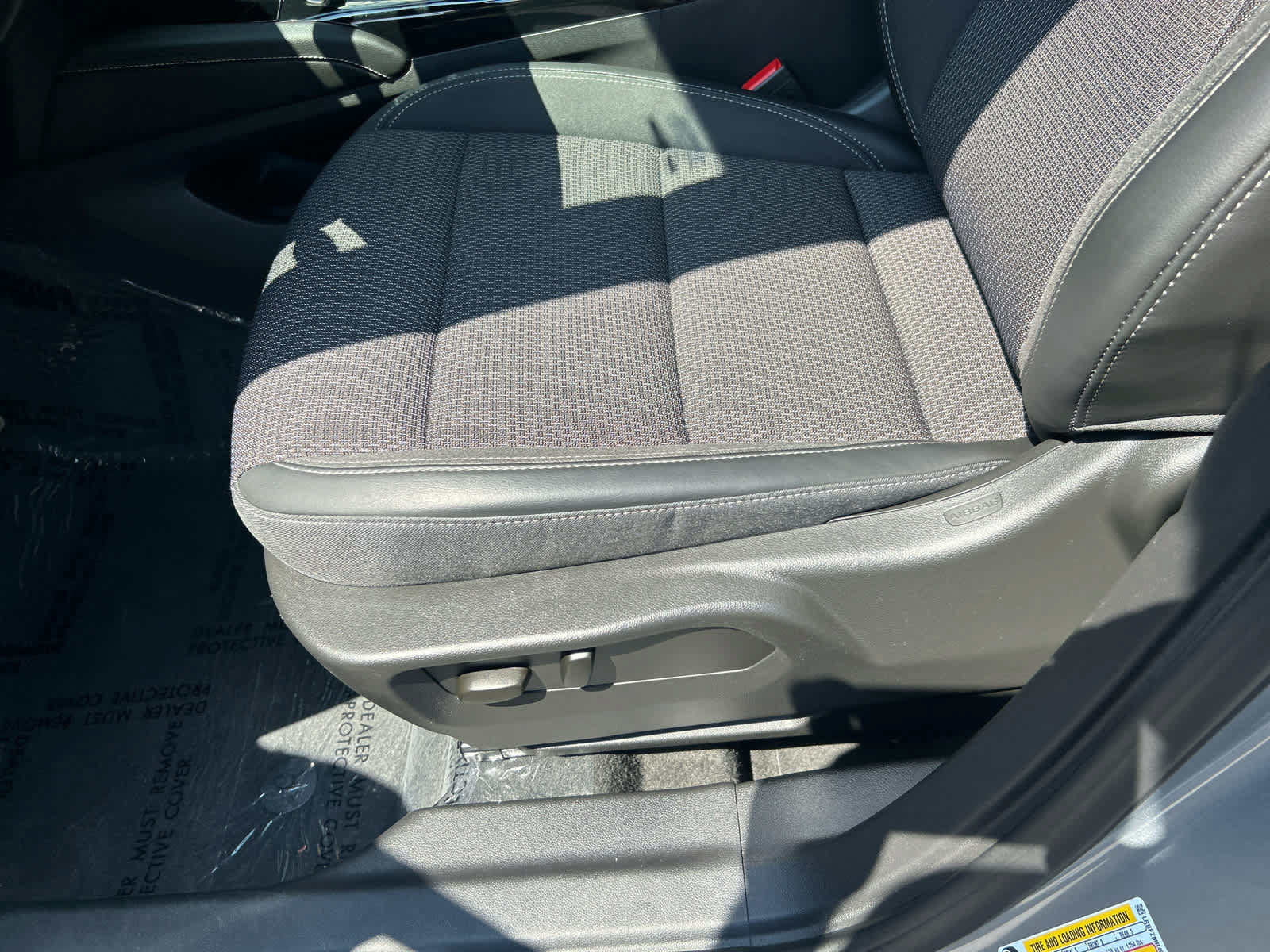 Used 2023 Buick Envision Preferred w/ Sport Touring Package AWD/4WD image 11