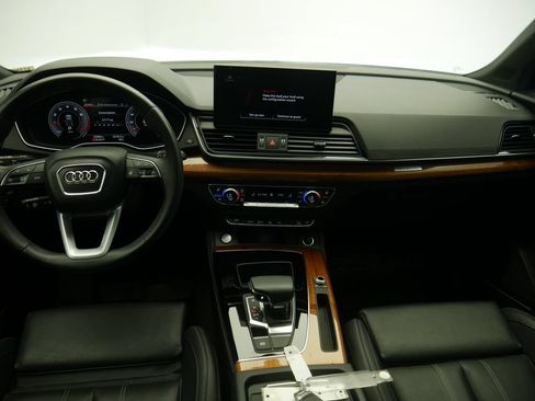 Certified 2023 Audi Q5 2.0T Prestige AWD/4WD image 31