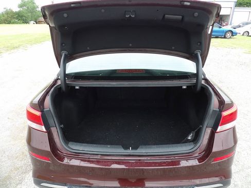 Used 2019 Kia Optima LX FWD image 9