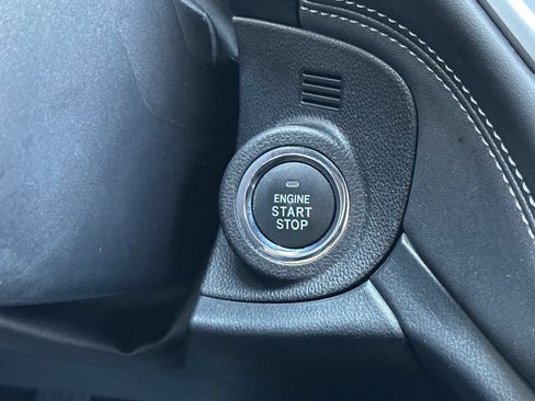 Used 2022 Subaru Outback Premium AWD/4WD image 24