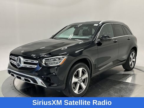 Certified 2022 Mercedes-Benz GLC 300 4MATIC w/ Multimedia Package Lite image 3