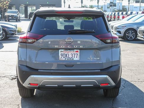 Used 2023 Nissan Rogue Platinum w/ Platinum Premium Package image 8