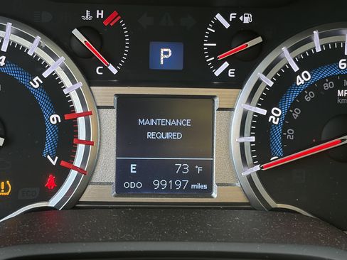 Used 2019 Toyota 4Runner Limited w/ Wilderness Package AWD/4WD image 8