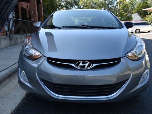 Used 2012 Hyundai Elantra GLS w/ Preferred Pkg 3 FWD image 5