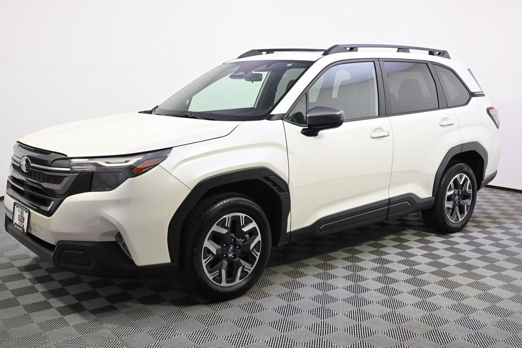 Certified 2025 Subaru Forester Premium AWD/4WD image 2