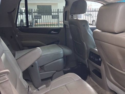 Used 2015 GMC Yukon SLT AWD/4WD image 7