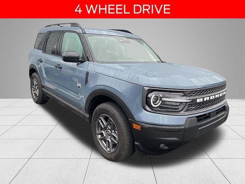 Used 2025 Ford Bronco Sport Big Bend w/ Convenience Package image 3