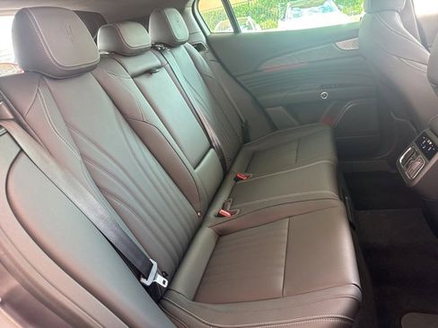 New 2025 Maserati Grecale Modena image 18