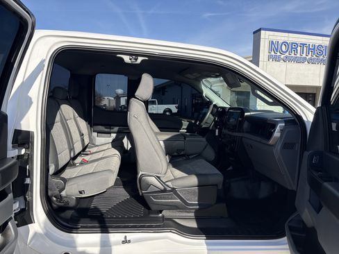 Used 2023 Ford F150 XL image 6