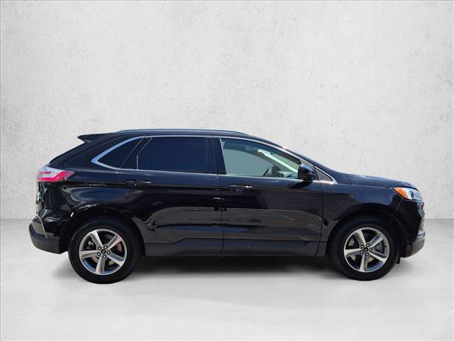 Used 2023 Ford Edge SEL w/ Convenience Package AWD/4WD image 4