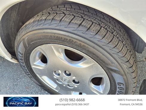 Used 2004 Toyota Avalon XLS FWD image 26