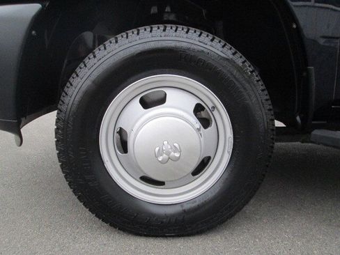 Used 2014 RAM 3500 Tradesman AWD/4WD image 12