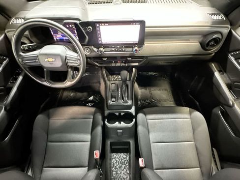Used 2023 Chevrolet Colorado W/T RWD image 24