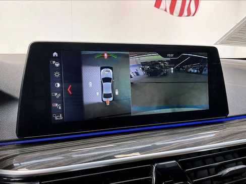 Used 2017 BMW 530i xDrive AWD/4WD image 15