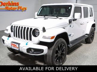 Used 2021 Jeep Wrangler Unlimited Sahara AWD/4WD video 1