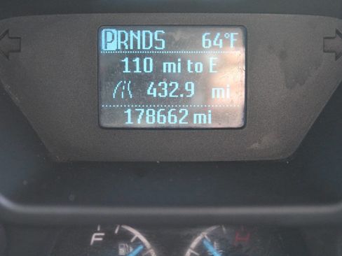 Used 2015 Ford Transit Connect XL image 29