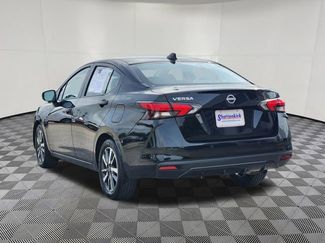 Used 2025 Nissan Versa SV FWD video 3